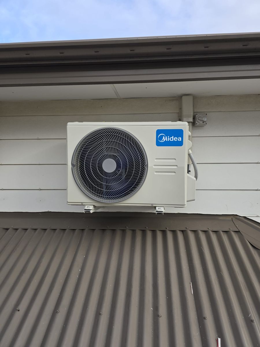 Midea split system outdoor unit
